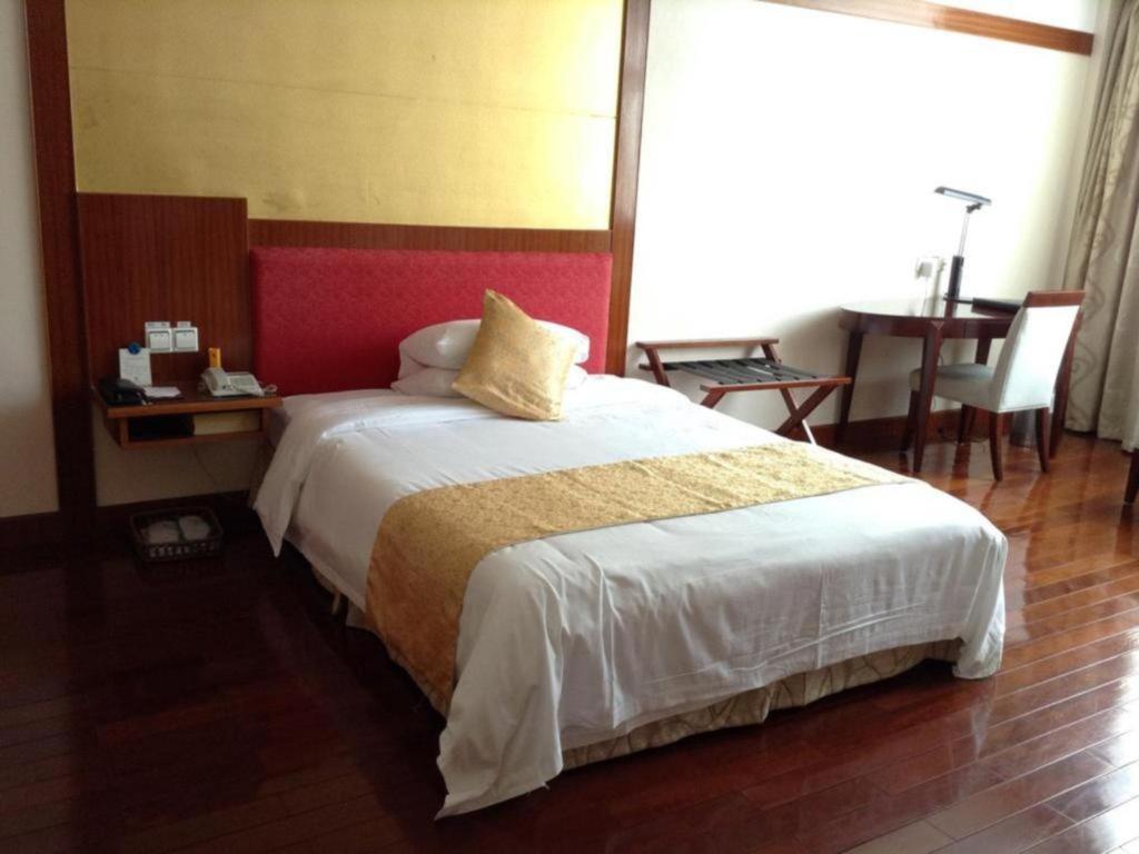 Golden Lustre Hotel Shenzhen Buitenkant foto