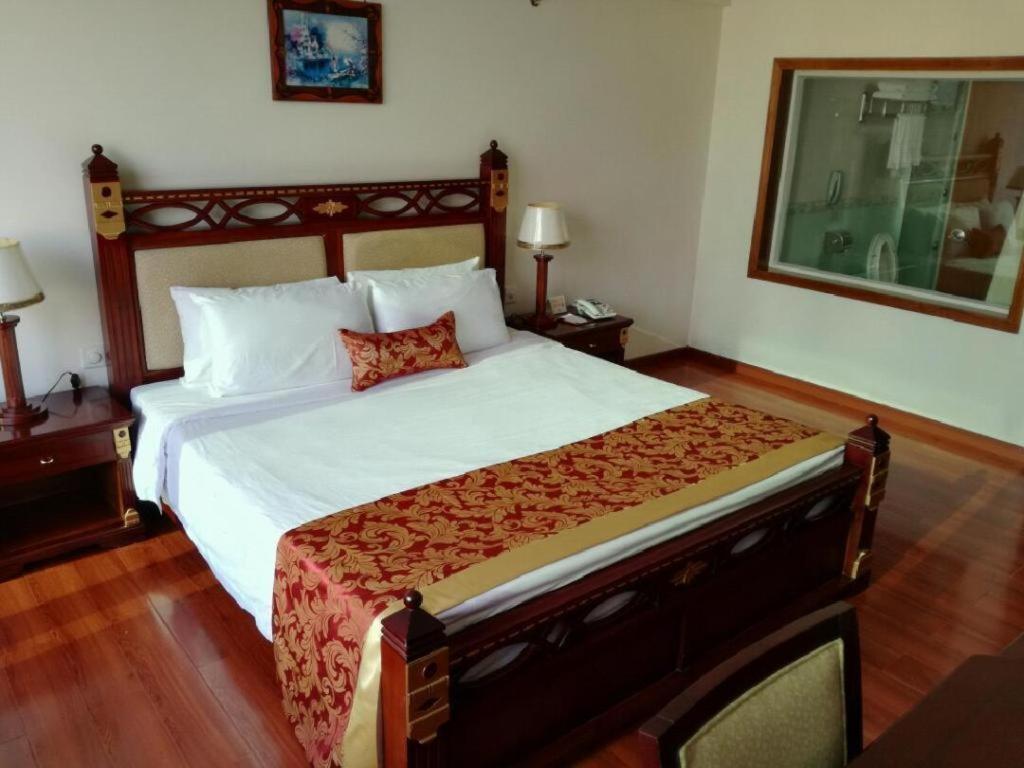 Golden Lustre Hotel Shenzhen Buitenkant foto
