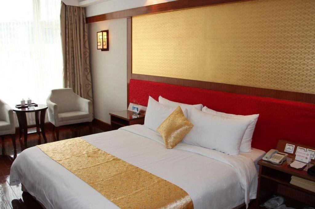 Golden Lustre Hotel Shenzhen Buitenkant foto