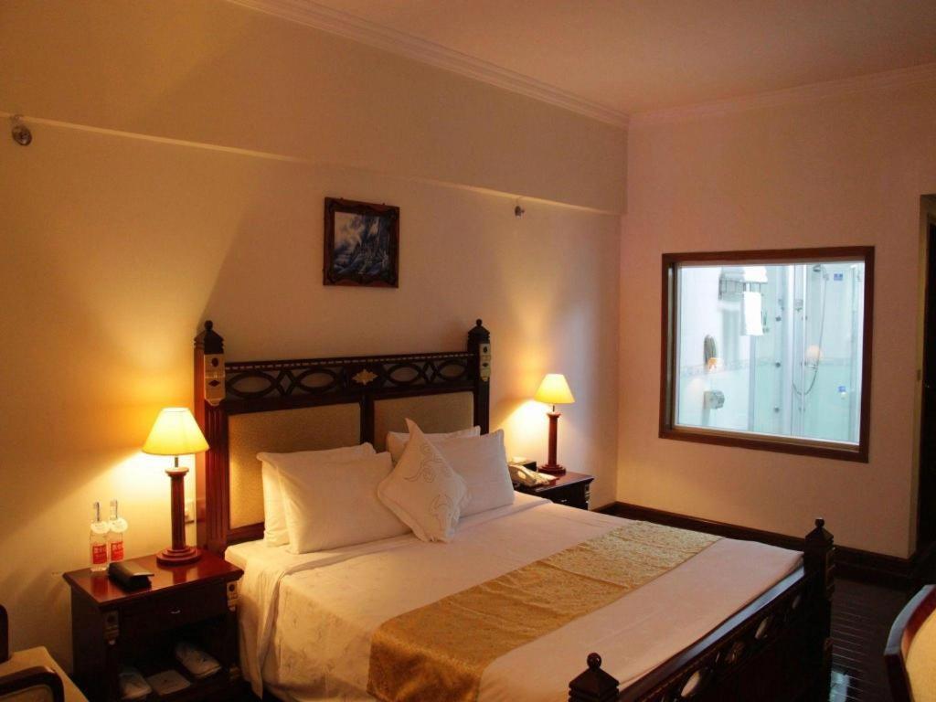 Golden Lustre Hotel Shenzhen Buitenkant foto