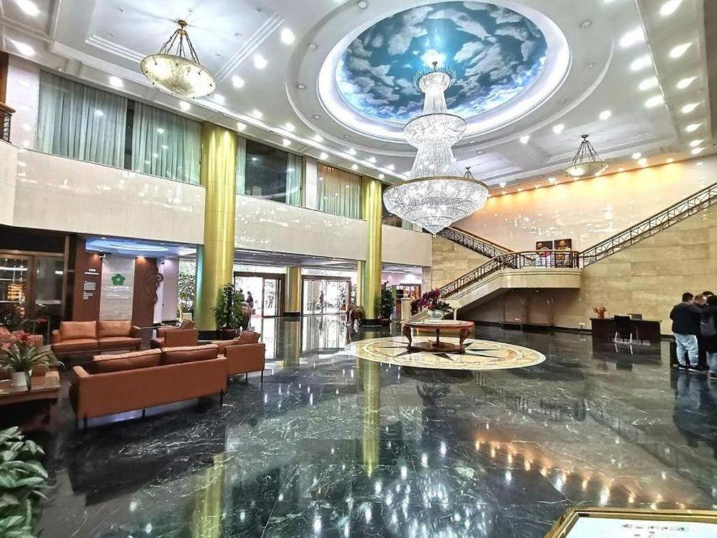 Golden Lustre Hotel Shenzhen Buitenkant foto